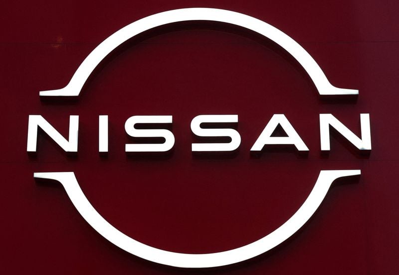 Image for Mercedes-Benz offloads Nissan stake for $325 million, source says