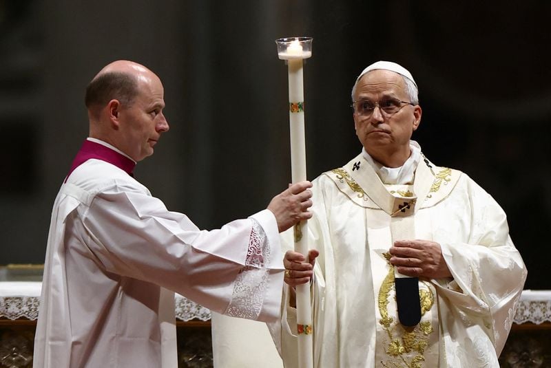 Image for At Easter vigil, Pope Leo urges world not to grow numb to war