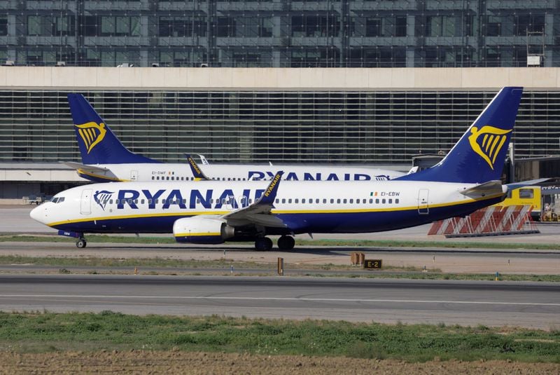 Image for Ryanair raises prospect of more than recovering FY fare decline