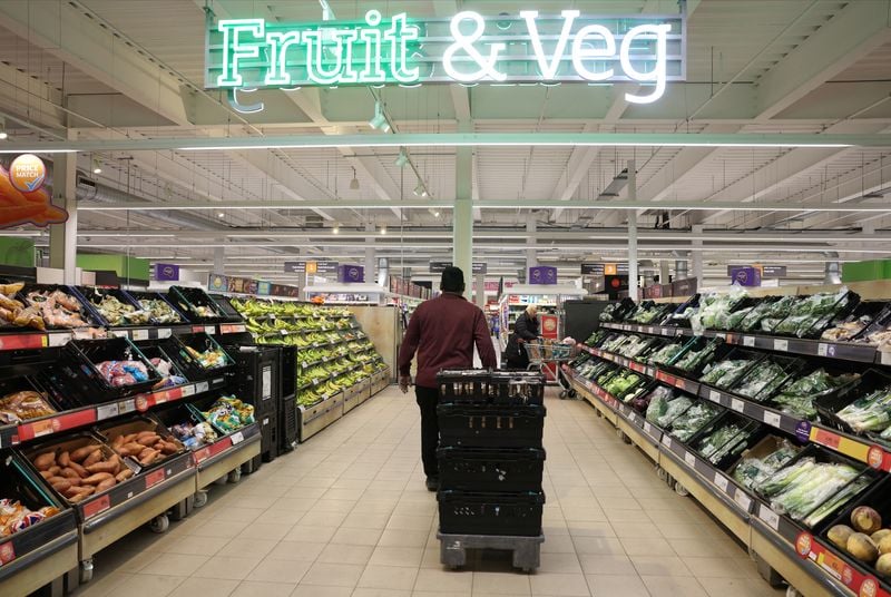 Image for UK grocery inflation accelerates to 5.2%, says Worldpanel