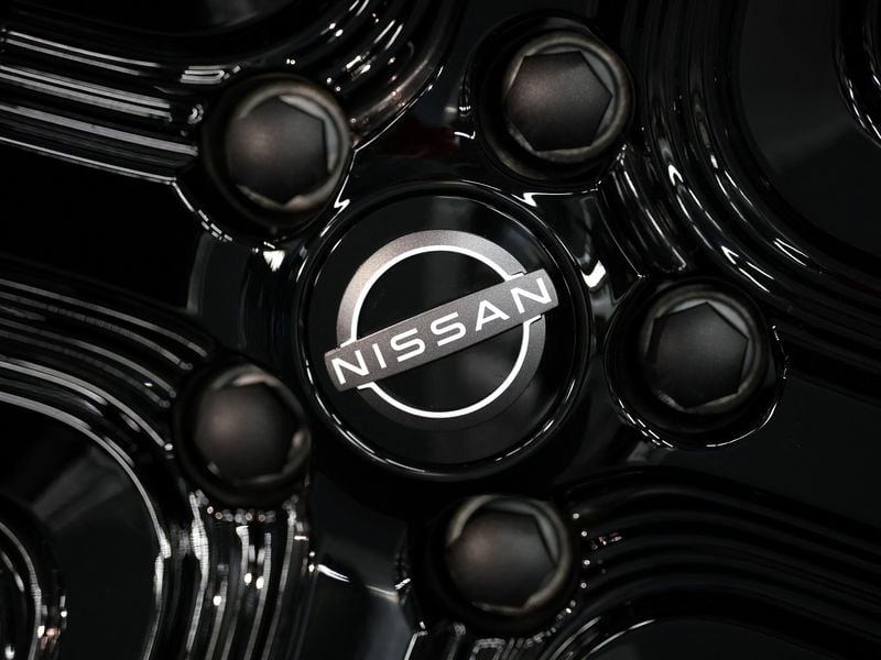 Image for Nissan sees smaller full-year operating loss as turnaround efforts bear fruit