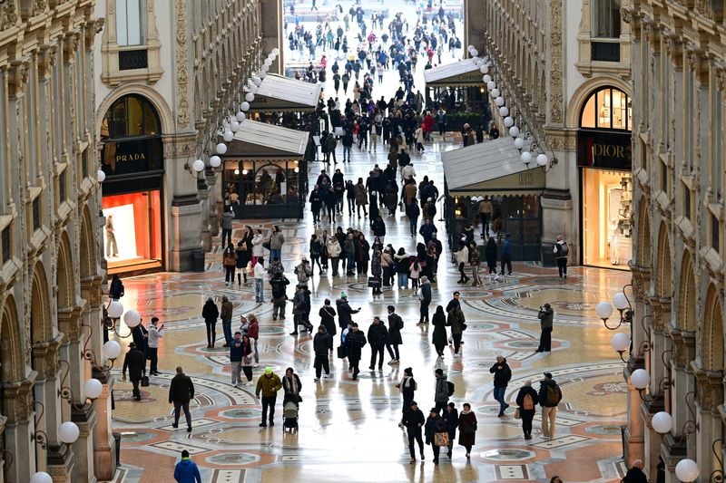 Image for Italy consumer morale plunges to two-and-a-half year low
