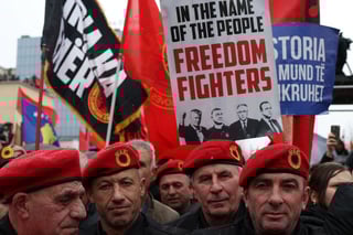 Image for Thousands in Kosovo rally against war crimes trial of ex-KLA commanders