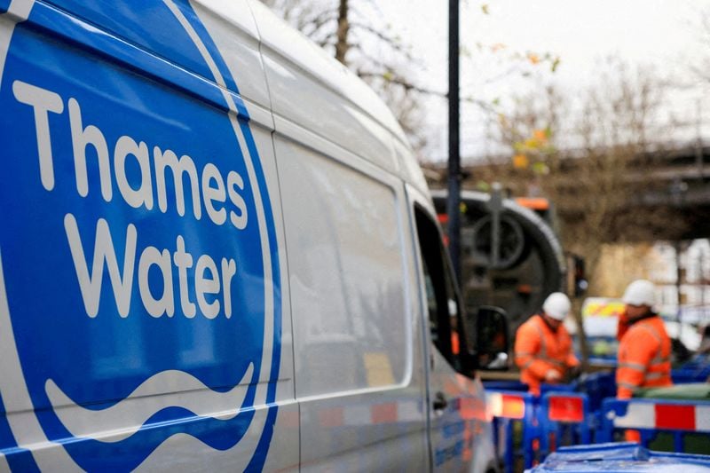 Image for Funds run low at UK's Thames Water as rescue talks drag on