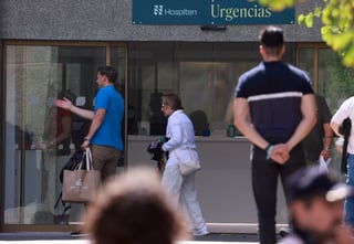 Image for King Harald's doctor arrives in Spain where Norway's monarch receives treatment
