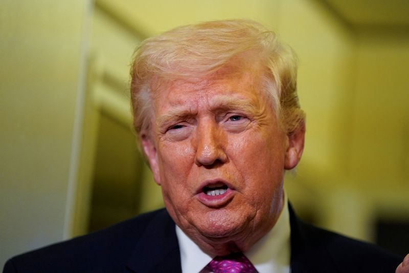 Image for Trump again warns Iran to open Strait of Hormuz