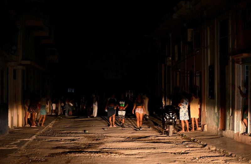 Image for Cuba's national electric grid collapses, leaving millions without power