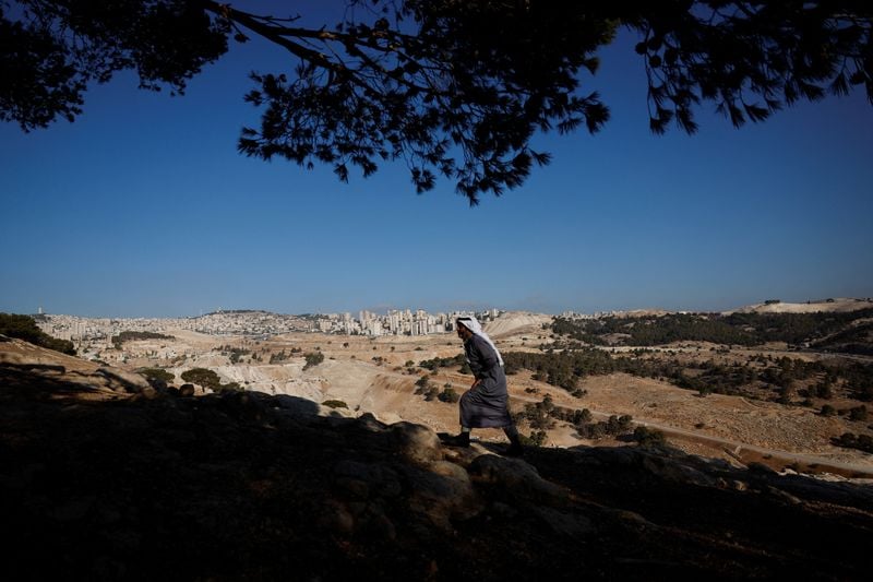Image for Bedouin face eviction as Israeli settlement spreads near Jerusalem