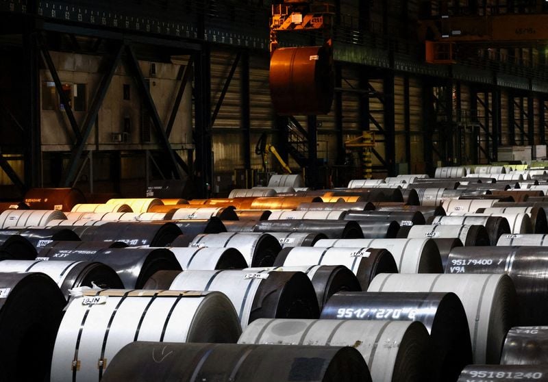 Image for Aperam lags earnings estimates as steel prices decline in Europe