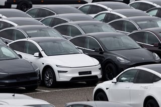 Image for Tesla sales in Portugal fall 1.7% in March