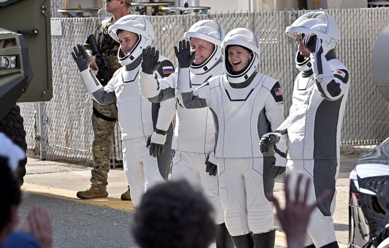 Image for US, Russian space chiefs talk moon, ISS cooperation in rare Florida meeting