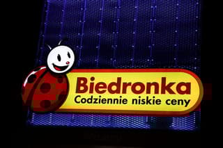 Image for Food retailer Biedronka eyes Carrefour assets in Poland