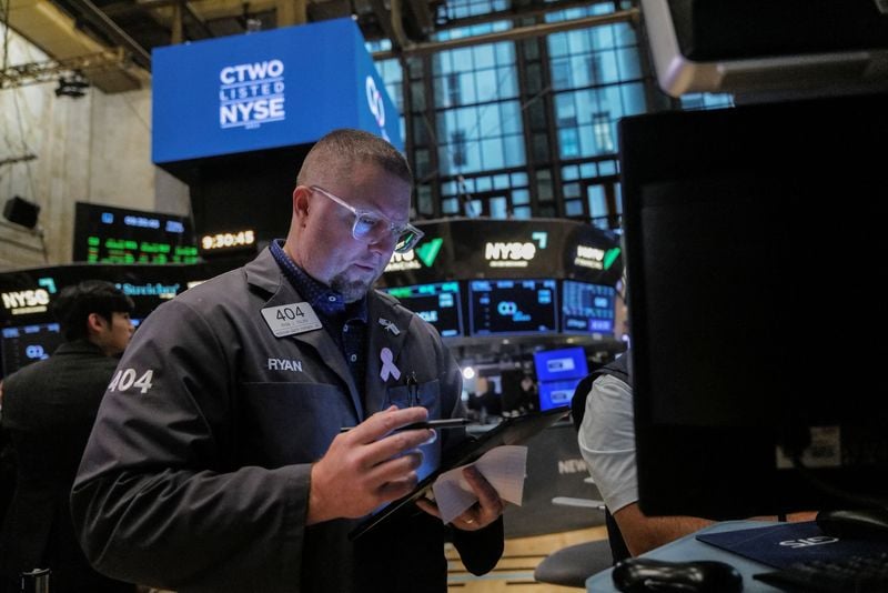 Image for Trading Day: Wall Street's twin peaks