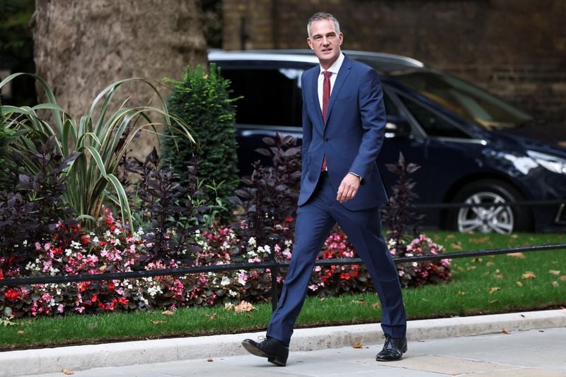 Image for New British trade minister heads to China for first talks since 2018