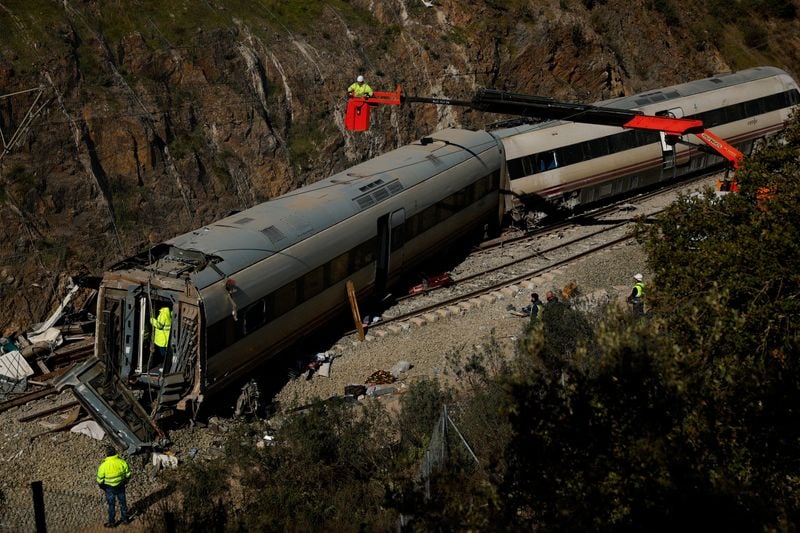 Image for Rail fracture likely occurred before train crash in southern Spain, investigators say