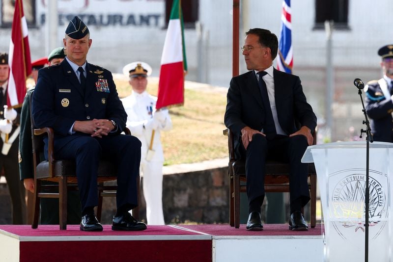 Image for New NATO commander stresses unity at handover ceremony
