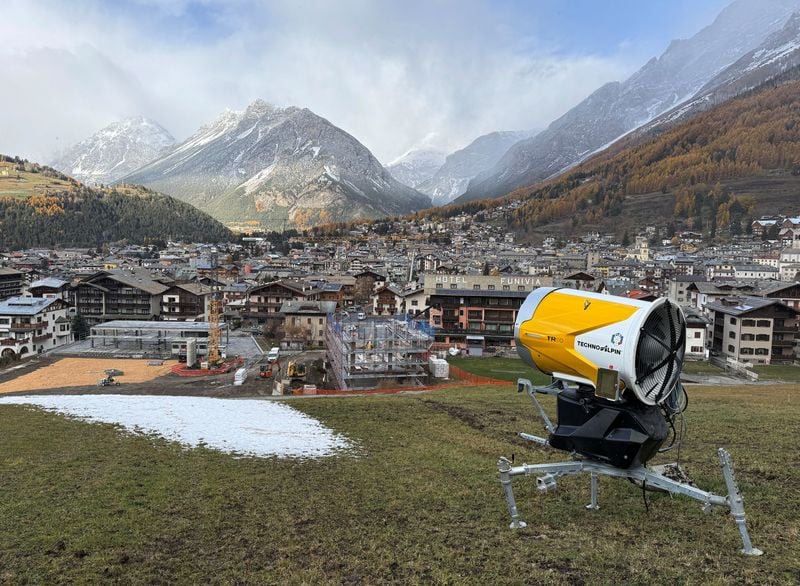 Image for Suspected sabotage hits rail line to Italian Olympic venues, no service disruption