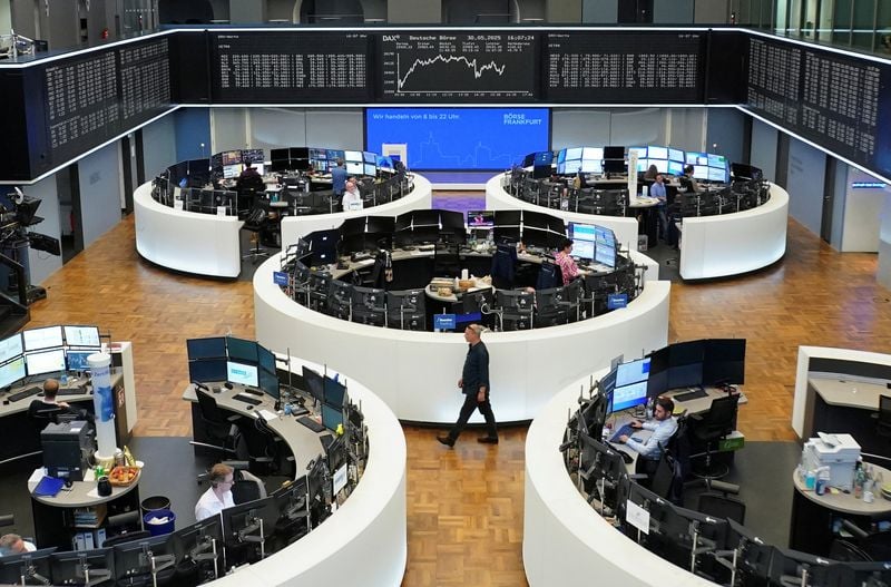 Image for European shares flat amidst inflation data, trade jitters