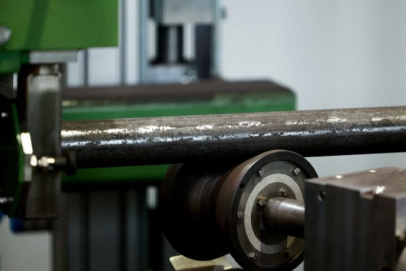 Image for German industrial orders rise points to cyclical recovery