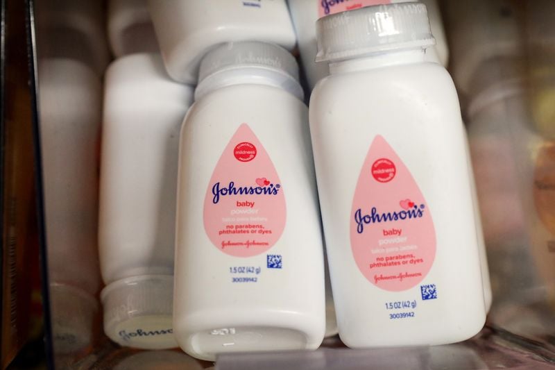 Image for J&J faces first UK lawsuits alleging its baby powder caused cancer