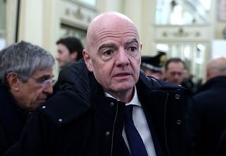 Image for Soccer-FIFA boss Infantino supports lifting ban on Russia