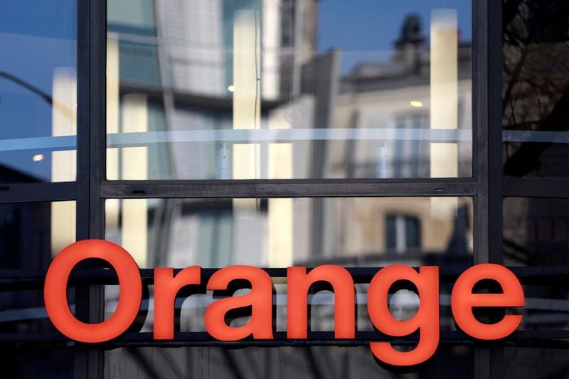 Image for Orange beats estimates as Africa, Middle East boost earnings