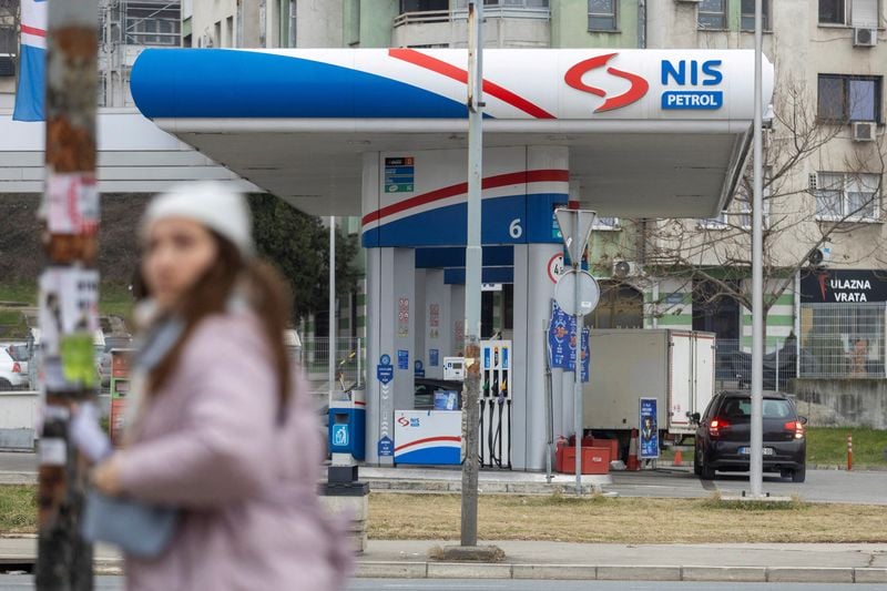 Image for Serbia's NIS oil company seeks sixth reprieve from US sanctions, report says