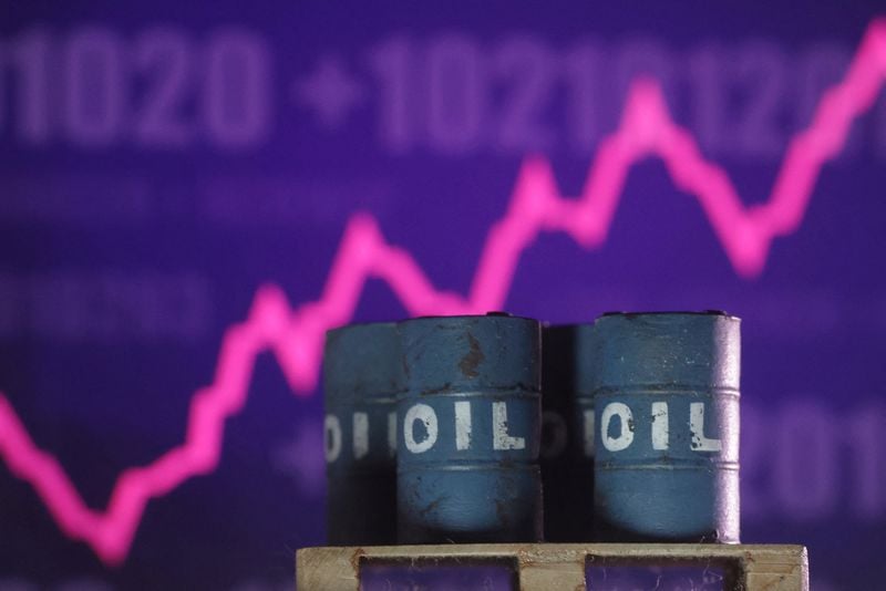 Image for Oil prices settle up over $1 after global tensions mount; oversupply caps gains