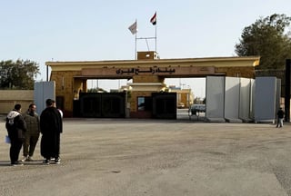 Image for Israel expected to reopen Gaza's Rafah border crossing to Egypt, with limits
