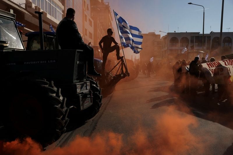 Image for Greece offers farmers cheaper fuel, damage cover in bid to end blockades