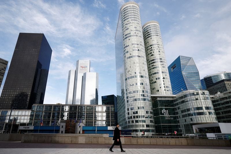 Image for French economy stabilises in November as services expand, PMI shows