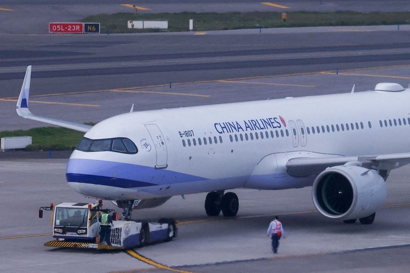 Image for Taiwan's China Airlines to boost fleet with Airbus jets worth more than $2 billion