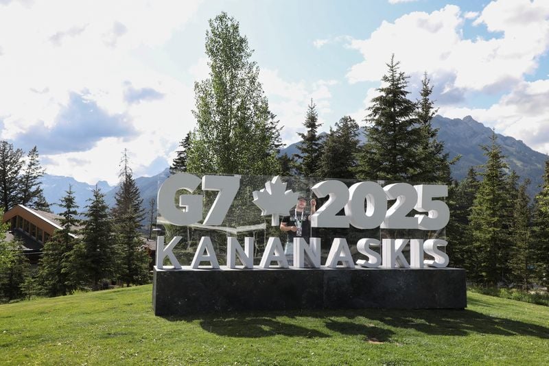 Image for Kremlin calls G7 'useless', agrees with Trump that kicking out Russia was a mistake
