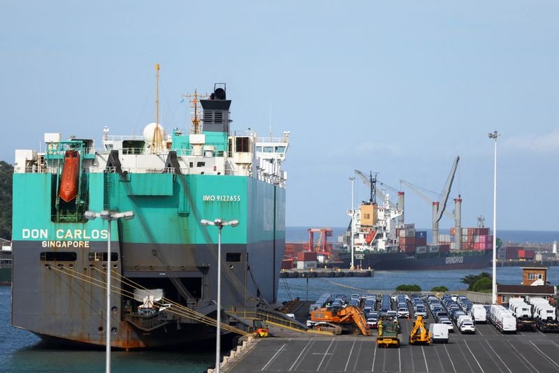 Image for British exports to US suffer record hit from Trump tariffs