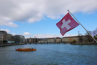 Image for Switzerland plans stricter rules for real estate purchases by foreigners