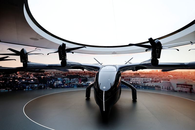 Image for Archer Aviation to buy Lilium's 300-patent portfolio for $21 million, shares jump