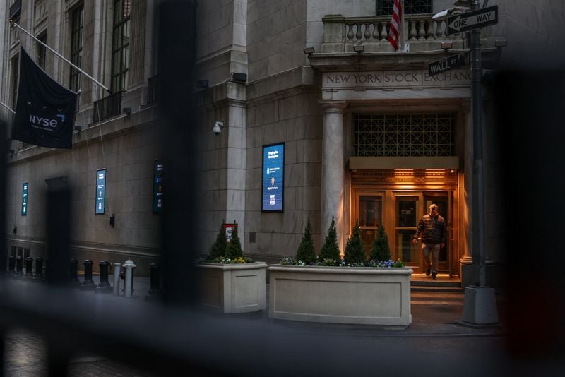 Image for Activist investors slow pace of demands amid global uncertainties-data