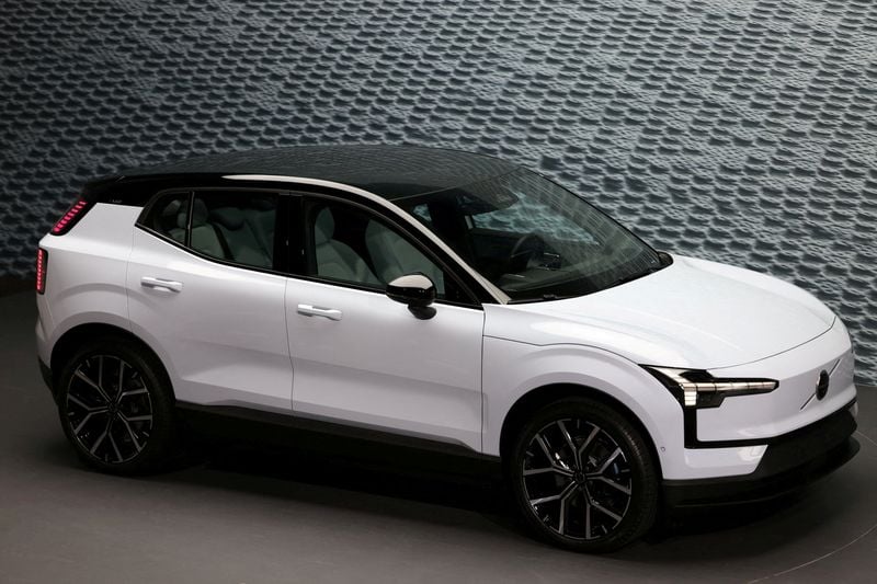 Image for S&P lowers outlook on Volvo Cars rating citing US tariffs, competition in China