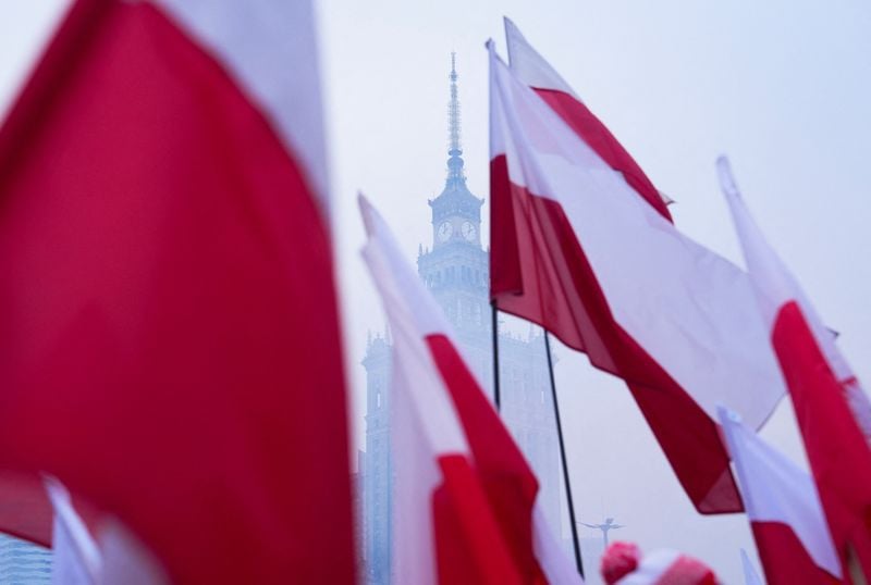 Image for Poland to evacuate citizens from Israel via Jordan