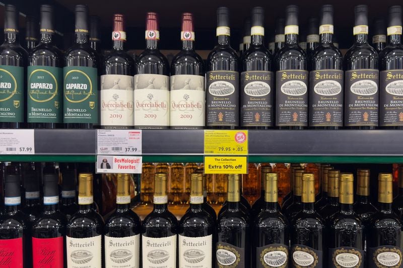 Image for French vintner hopes Trump's tariff threat on European wine is just posturing