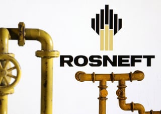 Image for Exclusive-Rosneft oil refinery in Germany warns of risks from US sanctions