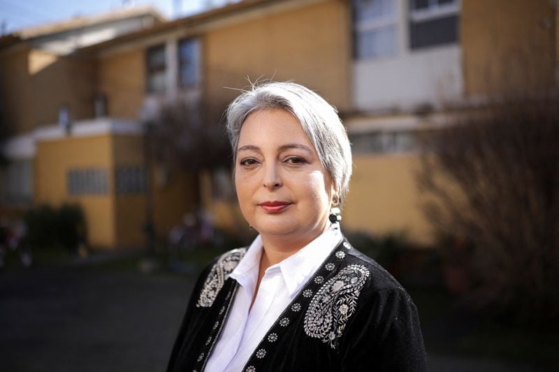 Image for Chile election poll shows leftist Jara losing to right-wing rivals in runoff