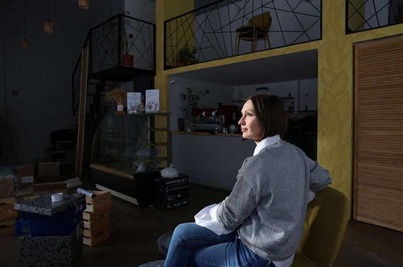 Image for In Russia, many restaurants and cafes close as consumption stalls amid major slowdown