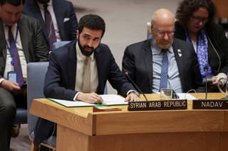 Image for Syria unveils plan to eliminate Assad's chemical weapons