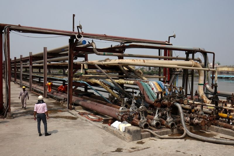 Image for New EU Russia curbs may bolster Indian oil refiners' reliance on traders