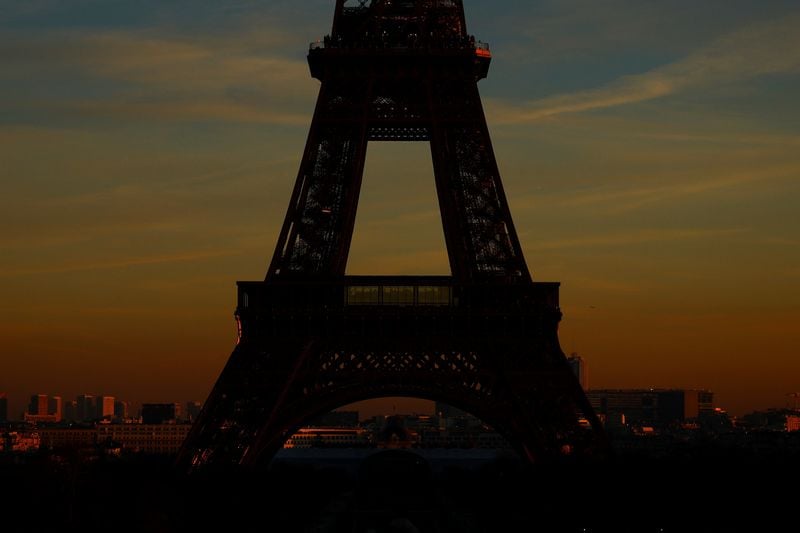 Image for Soccer-Eiffel Tower set to sparkle for PSG's big European night