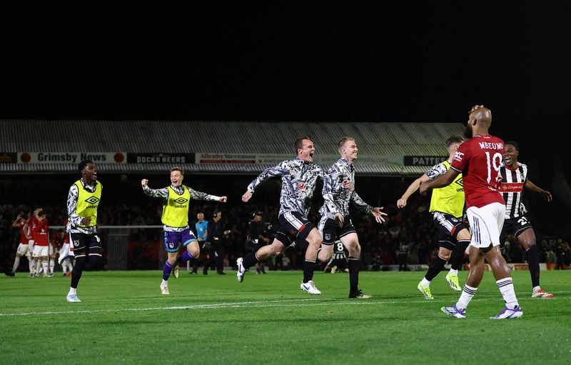 Image for Soccer-Man Utd misery continues with League Cup shootout defeat to Grimsby