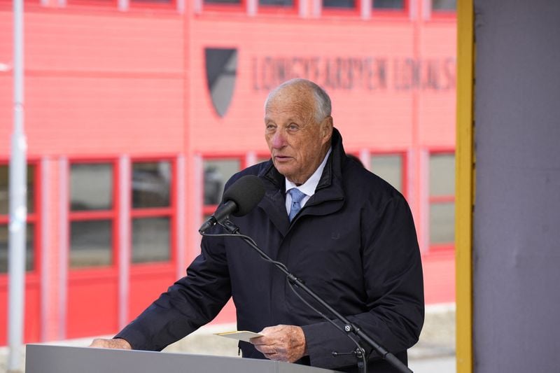 Image for Norway's King Harald taken to hospital in Spain