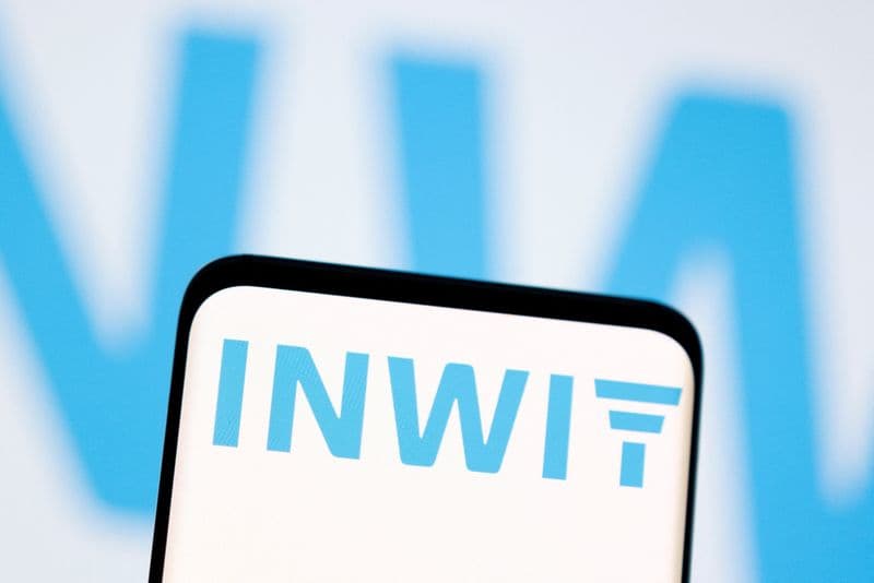 Shares of Italy's Inwit Rise on Report of Potential Ardian Approach Despite Issue Over Contracts