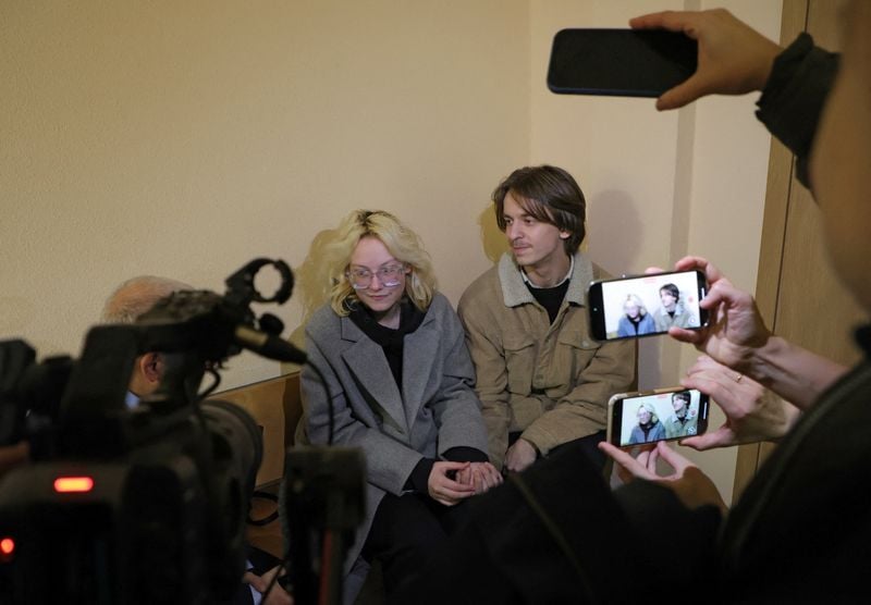 Image for Young Russian street musicians who played anti-Kremlin songs get more jail time